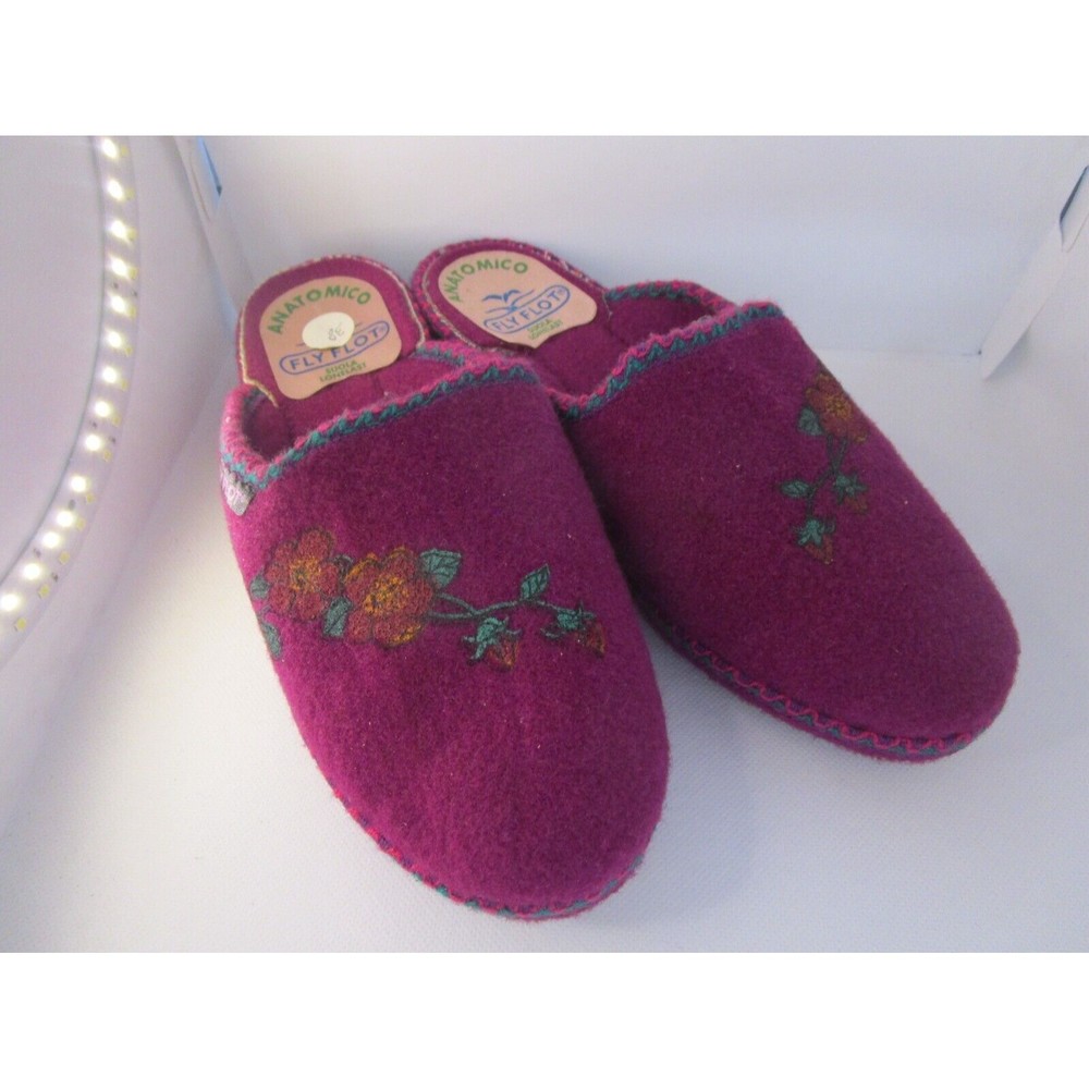 FLY FLOT Slip On Anti Shock Clogs Purple Felt Painted Flowers Sz 38 NWOT Vintage